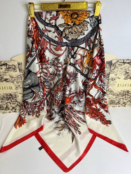 Платок Dior шелковый белый с красным "Jungle"