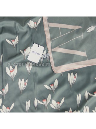 Платок Valentino шелковый серый "Подснежники"