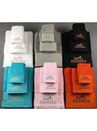 Комплект полотенец Hermes в подарочной коробке 38050